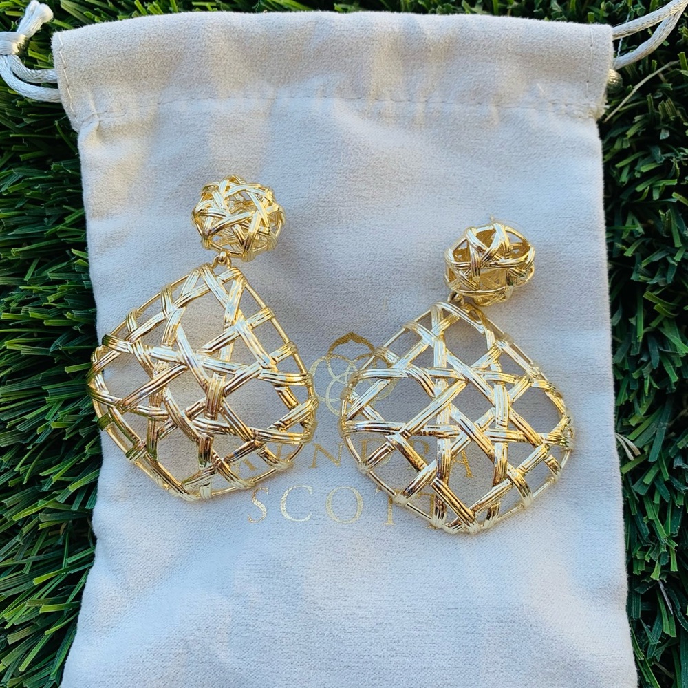 Kendra Scott earrings
